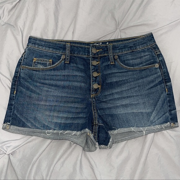 High Rise Denim Shorts - Picture 1 of 4